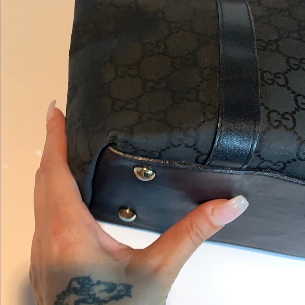 Authentic Gucci bag !! - Picture 11 of 11